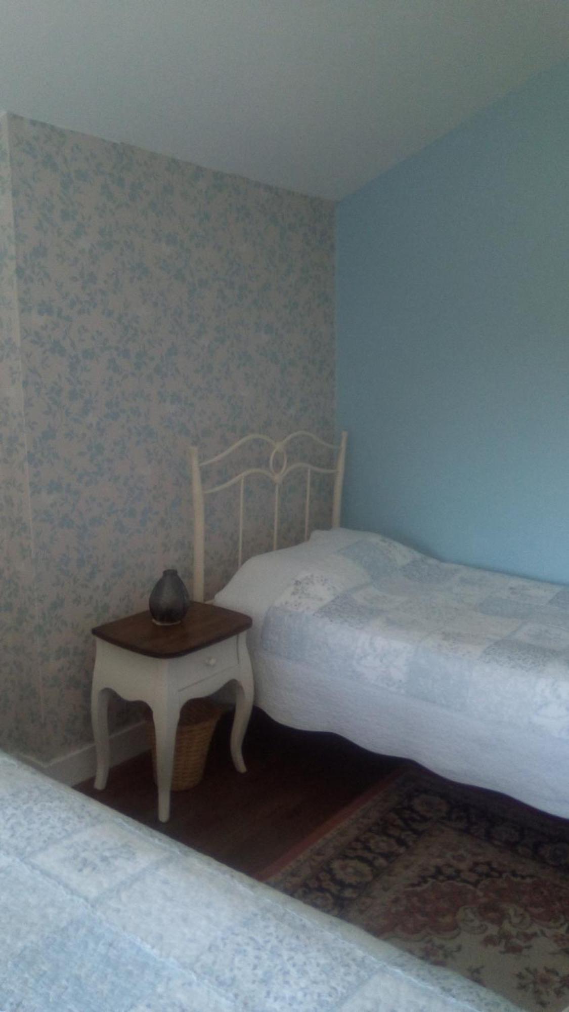 Homestay Arrabella Availles-Limouzine Quarto foto